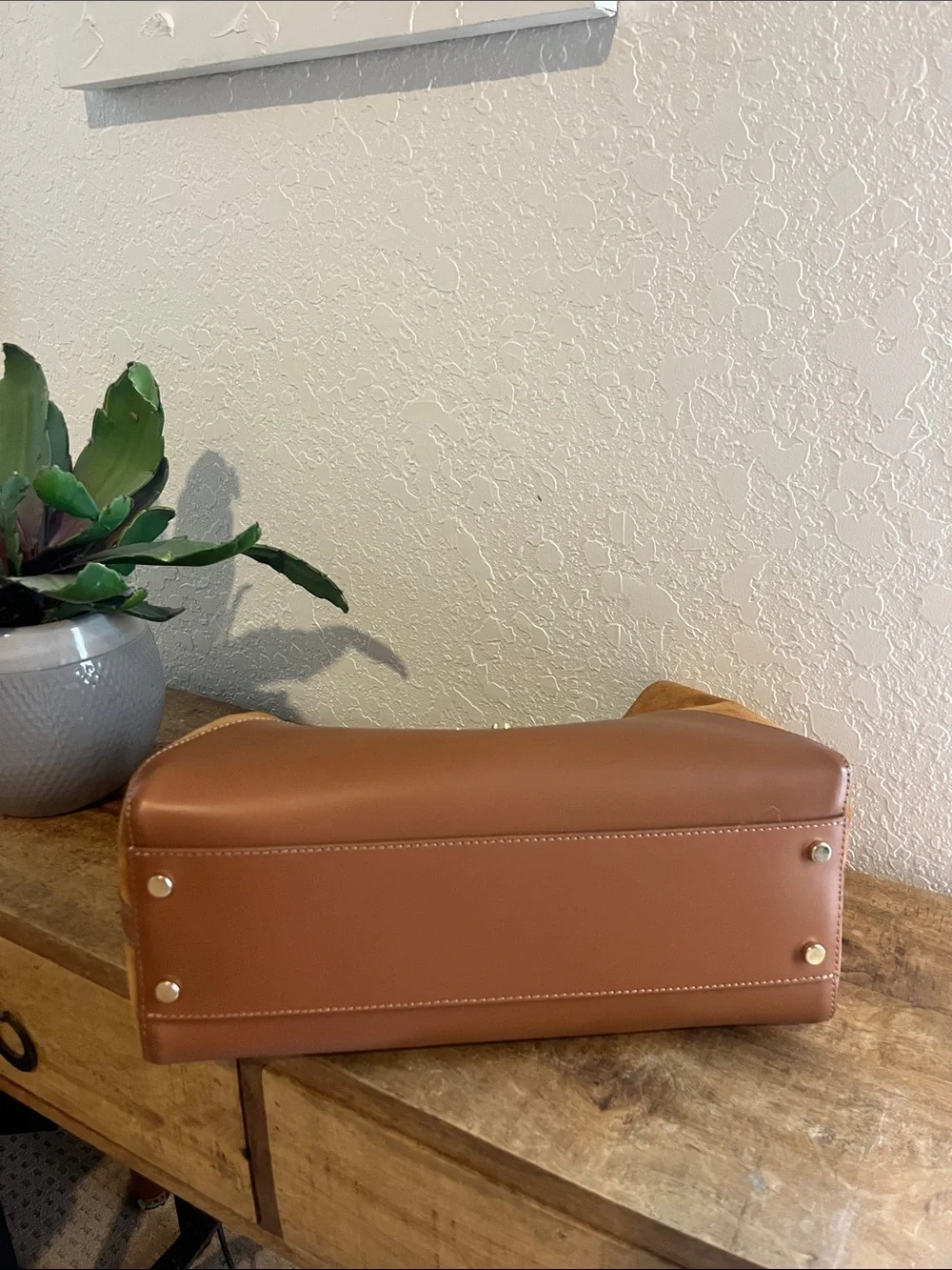 Classic Structured Women’s Satchel Bag in Brown